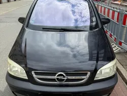Schwarz Gebraucht 2003 Opel Zafira Van / Kleinbus | 1.000 € (Guter Preis)