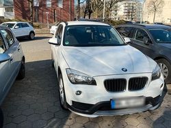 Weiß Gebraucht 2014 BMW X1 SUV | 8.500 € (Guter Preis)