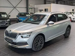 Silber Gebraucht 2022 Skoda Kamiq Style SUV | 21.900 € (Fairer Preis)