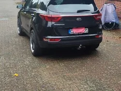 Schwarz Gebraucht 2017 Kia Sportage Platinum Edition SUV | 16.750 € (Guter Preis)
