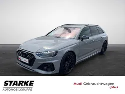 Grau (nardograu) Gebraucht 2024 Audi RS4 Ambiente Kombi | 86.830 € (Teuer)