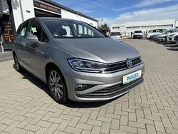 Silber Gebraucht 2018 VW Golf Sportsvan Highline Van / Kleinbus | 18.990 € (Fairer Preis)