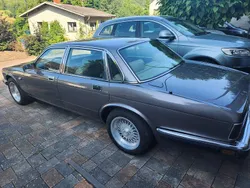 Braun Gebraucht 1990 Jaguar XJ40 Limousine | 18.000 €