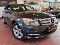 Grau Gebraucht 2011 Mercedes C250 Limousine | 11.900 € (Fairer Preis)