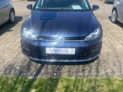 Blau Gebraucht 2016 VW Golf VII LOUNGE Limousine | 11.600 € (Teuer)