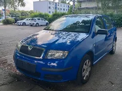 Blau Gebraucht 2006 Skoda Fabia Kleinwagen | 1.700 € (Fairer Preis)