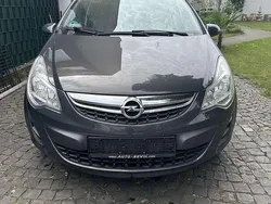 Grau Gebraucht 2013 Opel Corsa Active Limousine | 4.990 € (Guter Preis)