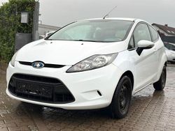 Weiß Gebraucht 2009 Ford Fiesta Trend Kleinwagen | 1.999 € (Guter Preis)