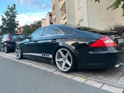 Schwarz Gebraucht 2004 Mercedes CLS350 AMG line Limousine | 9.999 €