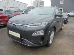 Grau Gebraucht 2020 Hyundai Kona SUV | 26.490 € (Teuer)