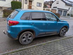 Blau Gebraucht 2015 Suzuki Vitara SUV | 11.000 € (Guter Preis)
