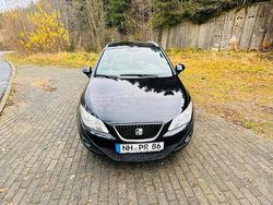 Schwarz Gebraucht 2012 Seat Ibiza ST Kombi | 5.300 € (Fairer Preis)