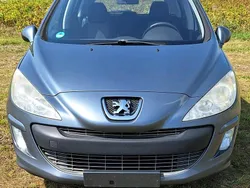 Grau Gebraucht 2007 Peugeot 308 Limousine | 900 €
