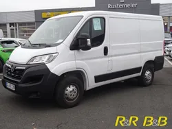 Weiss Gebraucht 2023 Opel Movano Van | 28.750 € (Fairer Preis)