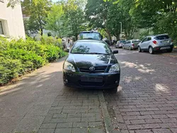 Schwarz Gebraucht 2007 Toyota Corolla Limousine | 5.000 € (Etwas zu teuer)