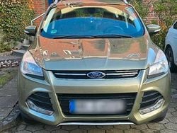 Grün Gebraucht 2013 Ford Kuga SUV | 7.500 € (Superpreis)