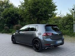 Grau Gebraucht 2019 VW Golf R Limousine | 27.900 € (Guter Preis)