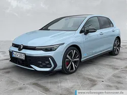 Crystal ice blue metallic schw Gebraucht 2025 VW Golf VIII GTE Limousine | 44.980 € (Guter Preis)