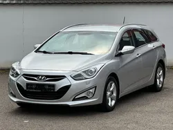 Silber Gebraucht 2014 Hyundai i40 Edition Kombi | 6.499 € (Guter Preis)