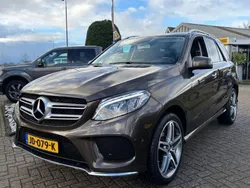 Braun Gebraucht 2016 Mercedes GLE400 AMG line SUV | 24.950 € (Etwas zu teuer)