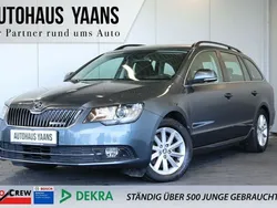 Metalgrau metallic Gebraucht 2014 Skoda Superb Ambition Kombi | 12.999 € (Fairer Preis)
