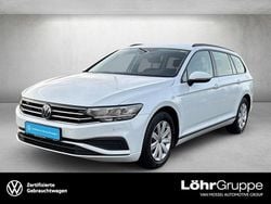 Gletscherweiß metallic Gebraucht 2022 VW Passat Conceptline Kombi | 21.850 € (Superpreis)