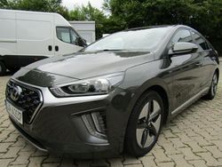 Grau Gebraucht 2021 Hyundai Ioniq Trend Kleinwagen | 20.450 € (Fairer Preis)