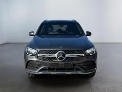 Selenitgrau metalliclack selenitgrau metalliclack Gebraucht 2019 Mercedes GLC200 AMG line SUV | 38.632 € (Fairer Preis)