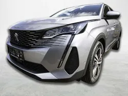 Silber (metallic) Gebraucht 2022 Peugeot 5008 Allure Van / Kleinbus | 32.190 € (Fairer Preis)