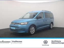 Costa azul metallic Gebraucht 2024 VW Caddy Maxi Life Van / Kleinbus | 39.480 € (Fairer Preis)