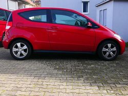 Rot Gebraucht 2010 Mercedes A160 Limousine | 5.900 € (Etwas zu teuer)