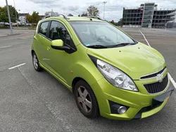 Grün Gebraucht 2012 Chevrolet Spark LT Kleinwagen | 3.200 € (Fairer Preis)