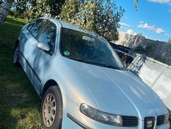 Silber Gebraucht 2003 Seat Leon Kleinwagen | 350 € (Superpreis)