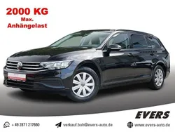 Deep black perleeffekt Gebraucht 2022 VW Passat Kombi | 22.730 € (Fairer Preis)