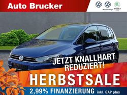 Blau Gebraucht 2018 VW Golf Sportsvan Join Van / Kleinbus | 14.420 € (Fairer Preis)