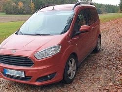 Gebraucht 2018 Ford Tourneo Courier Ambiente Van / Kleinbus | 8.900 € (Fairer Preis)