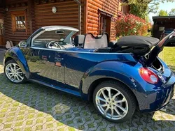 Blau Gebraucht 2009 VW Beetle United Cabrio | 11.900 €