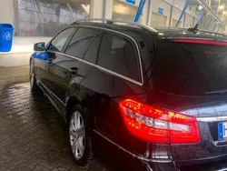 Mercedes E220