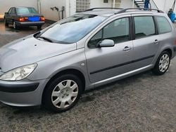 Grau Gebraucht 2005 Peugeot 307 Tendance Kombi | 2.449 € (Fairer Preis)