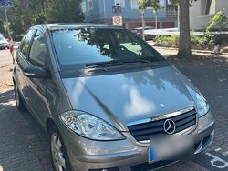 Grau Gebraucht 2007 Mercedes A150 Kleinwagen | 3.590 € (Fairer Preis)