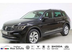 Schwarz Gebraucht 2023 VW Tiguan Active SUV | 34.990 € (Fairer Preis)