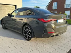 Grau Gebraucht 2023 BMW i4 M Sport Limousine | 40.200 € (Guter Preis)