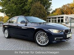 Blau Gebraucht 2013 BMW 320 Limousine | 9.990 € (Guter Preis)