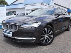Platinum grey Gebraucht 2021 Volvo V90 Inscription Kombi | 37.980 € (Superpreis)