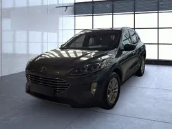 Grau Gebraucht 2023 Ford Kuga Titanium SUV | 30.089 € (Guter Preis)
