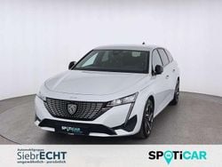 Weiß (metallic) Gebraucht 2023 Peugeot 308 Allure Kombi | 22.970 € (Guter Preis)