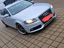 Silber Gebraucht 2010 Audi A4 Limousine | 5.500 € (Fairer Preis)