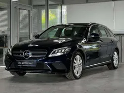 Cavansitblau Gebraucht 2018 Mercedes C180 Avantgarde Kombi | 23.720 € (Etwas zu teuer)