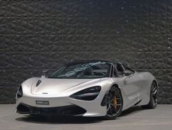 Grau Gebraucht 2019 McLaren 720S Cabrio | 244.900 €