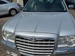 Silber Gebraucht 2007 Chrysler 300C Limousine | 5.999 € (Fairer Preis)